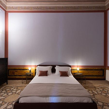 Aradeo Palazzo Francesco Grassi B&B 외부 사진