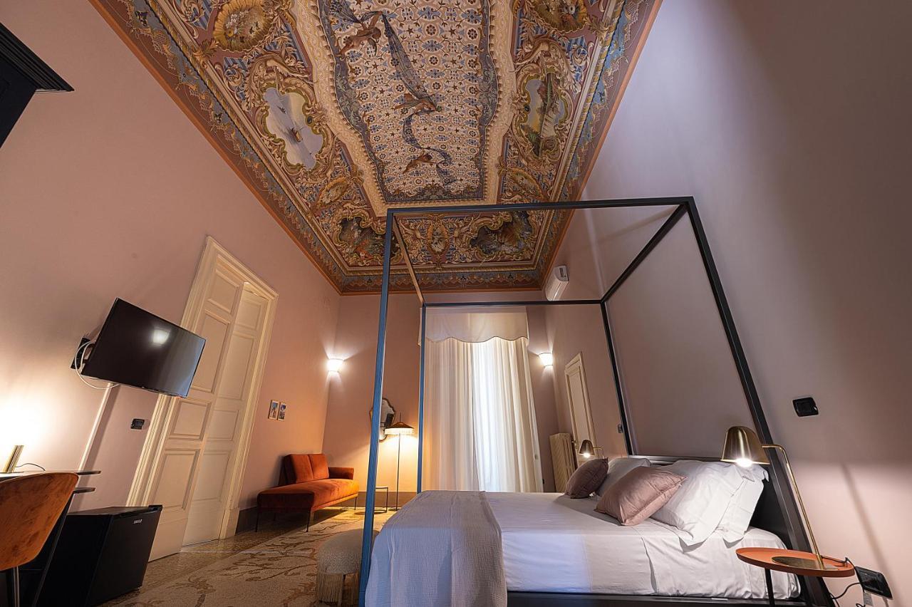 Aradeo Palazzo Francesco Grassi B&B 외부 사진
